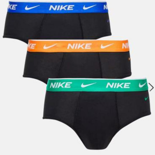 Nike Slip