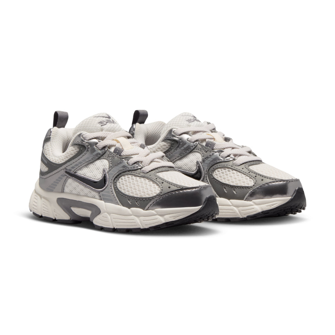 Nike V5 Runner