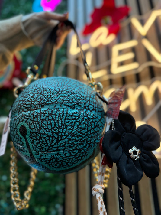 Lady tiffany maculata