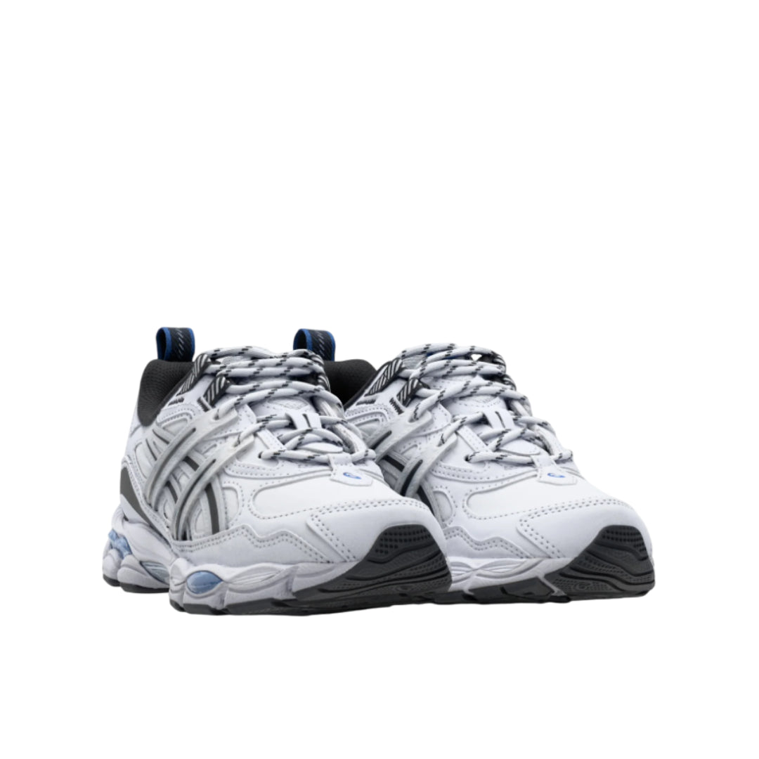 ASICS 1203A558101