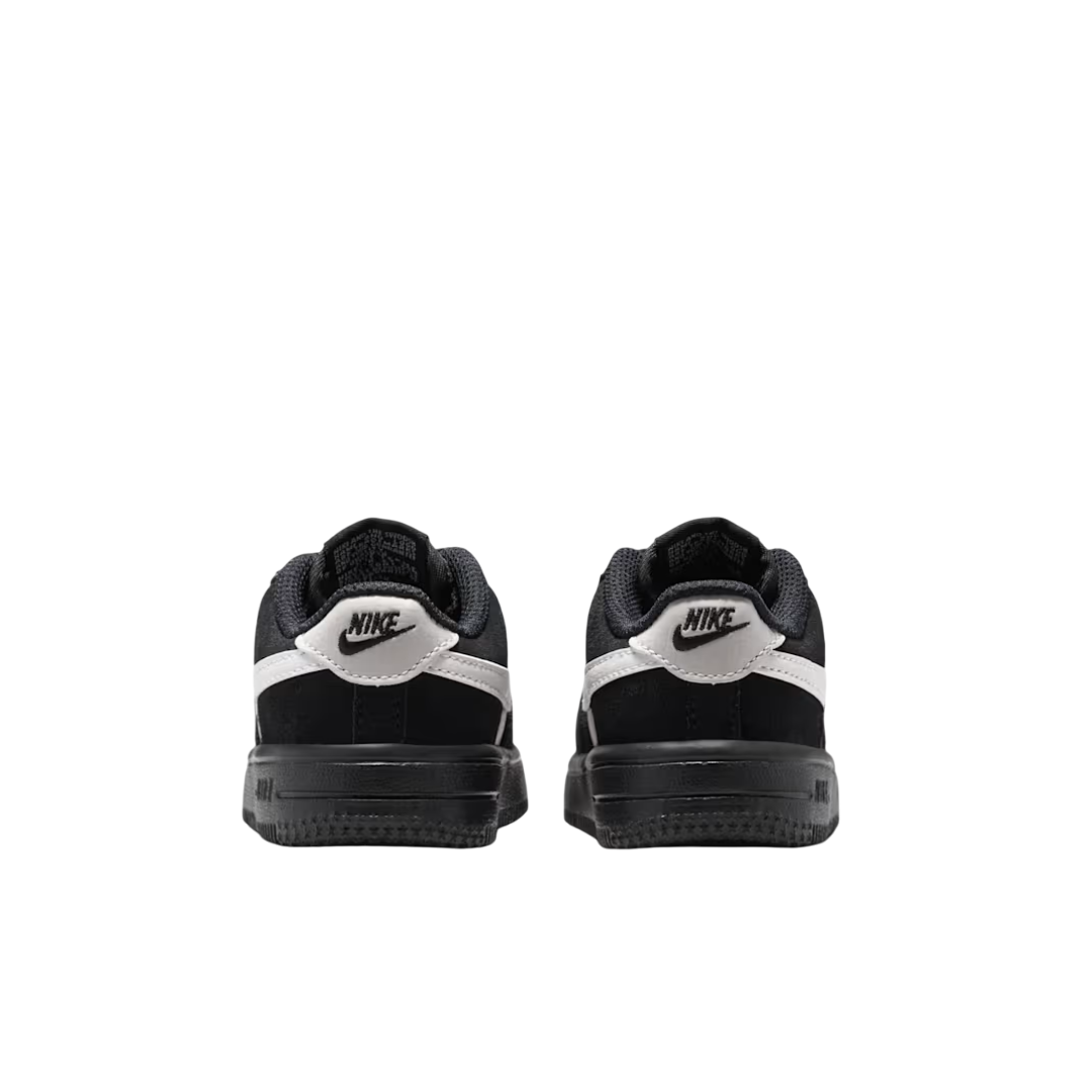 NIKE IM8002001