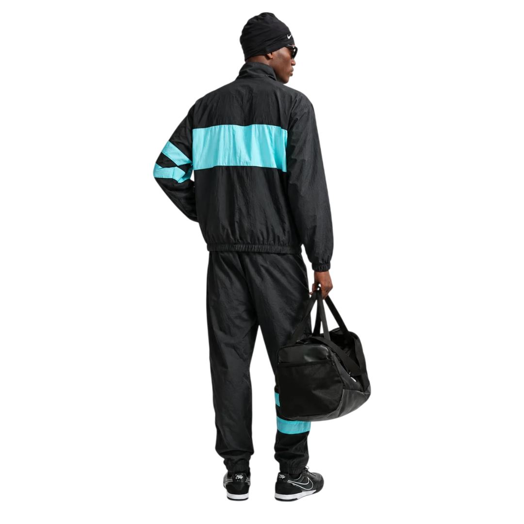 NIKE IO4327010