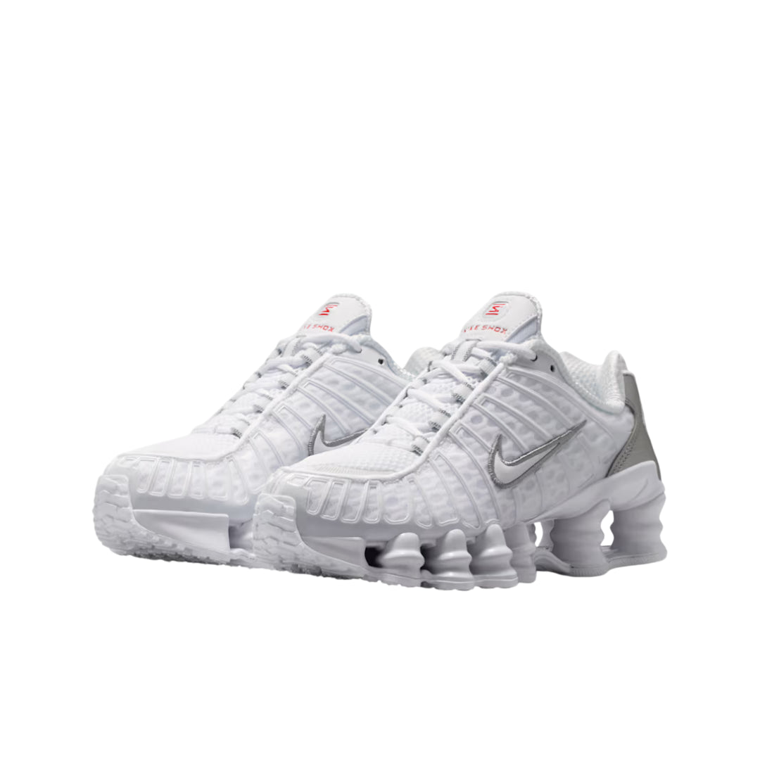 NIKE IO4645100