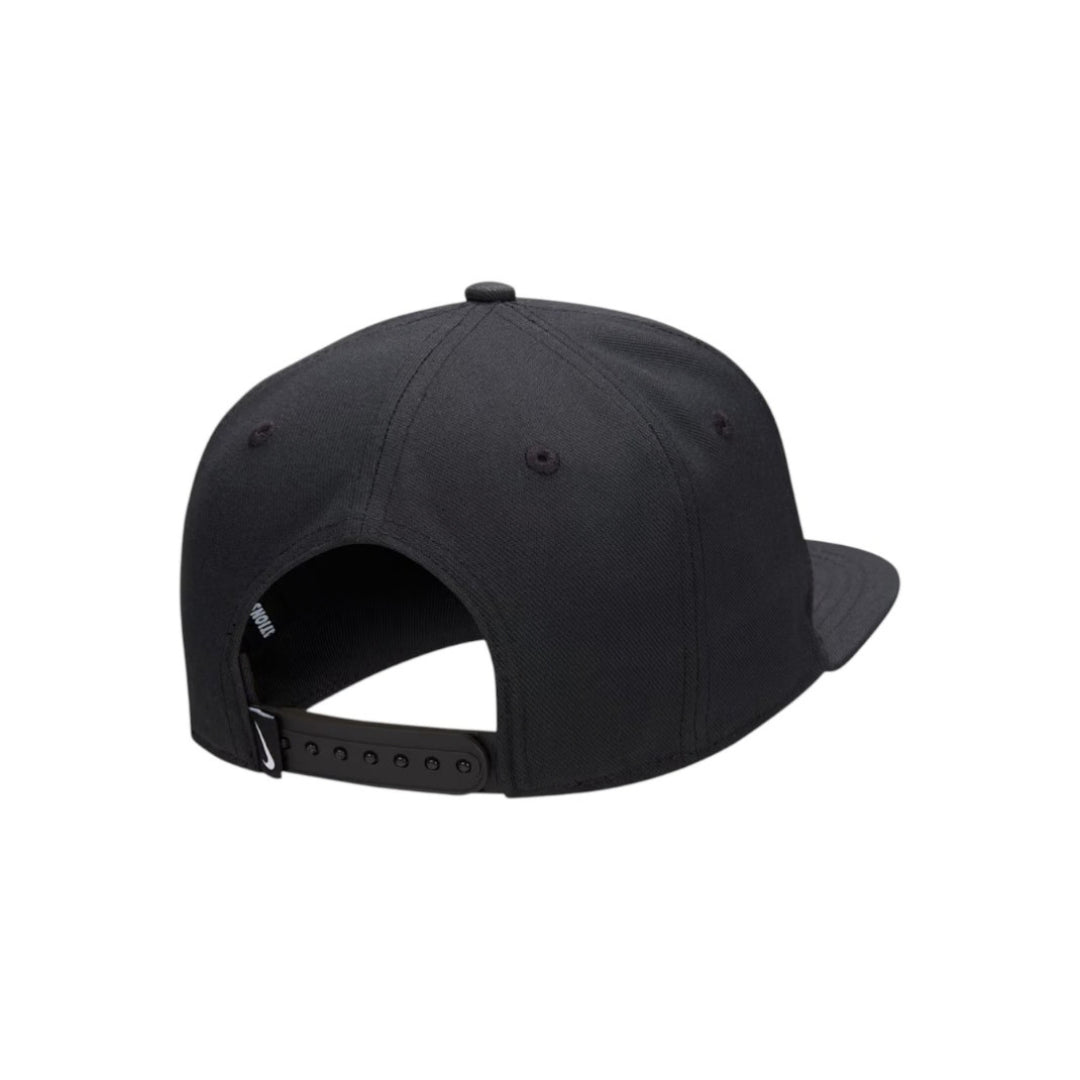 NIKE 8A2560023