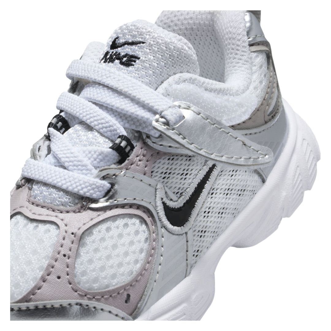 NIKE HQ6413100